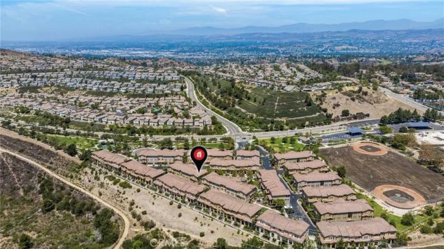 8475 E Kendra Loop, Orange, CA 92867