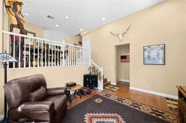 8475 E Kendra Loop, Orange, CA 92867