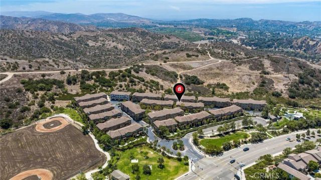 8475 E Kendra Loop, Orange, CA 92867