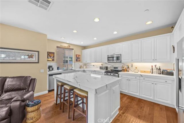 8475 E Kendra Loop, Orange, CA 92867