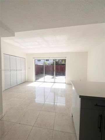 3770 SW 59th Terrace 53, Davie, FL 33314