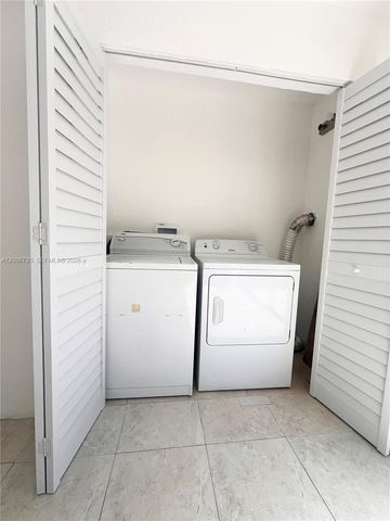 3770 SW 59th Terrace 53, Davie, FL 33314