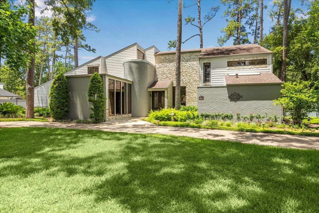 323 Knipp Road, Houston, TX 77024