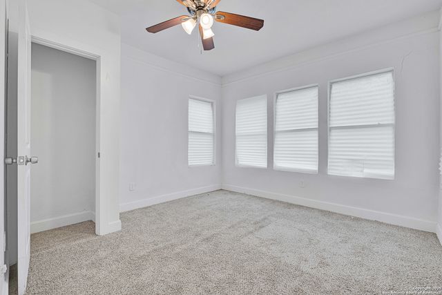 438 Vanderbilt, San Antonio, TX 78210