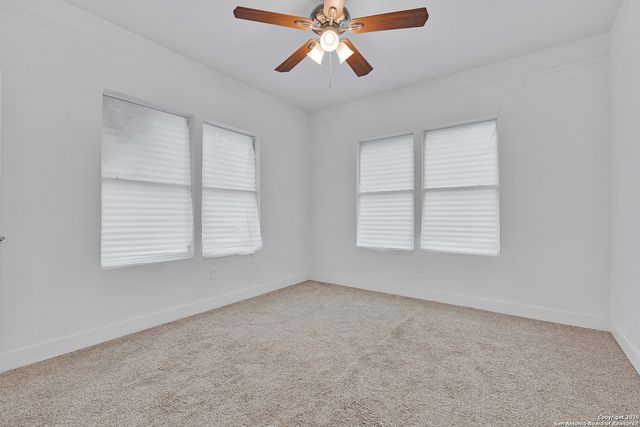 438 Vanderbilt, San Antonio, TX 78210