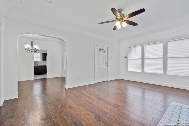 438 Vanderbilt, San Antonio, TX 78210