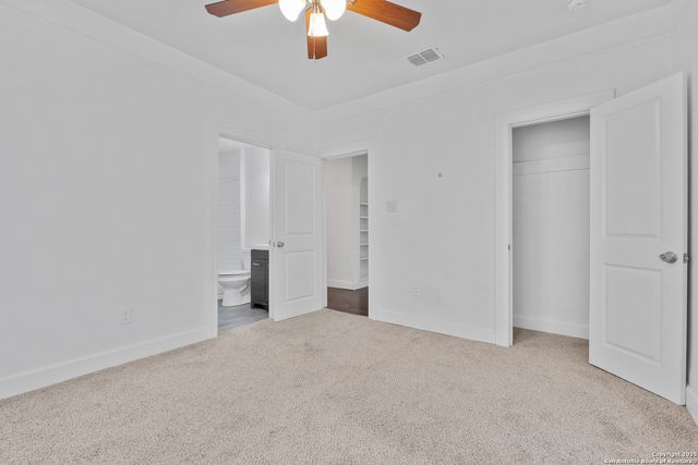 438 Vanderbilt, San Antonio, TX 78210