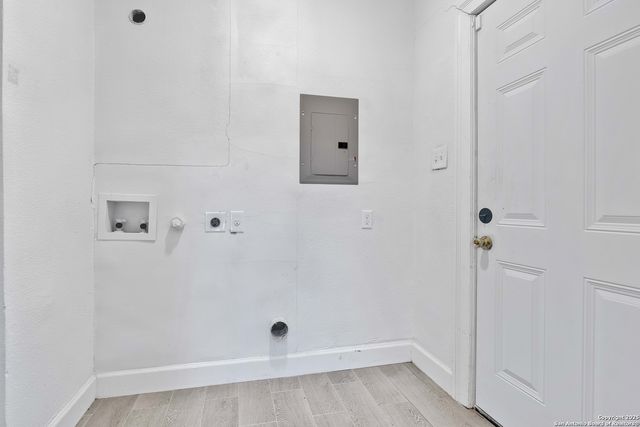 438 Vanderbilt, San Antonio, TX 78210