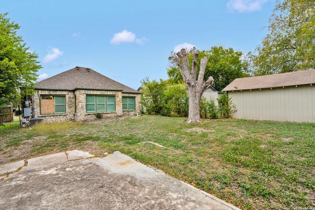 438 Vanderbilt, San Antonio, TX 78210