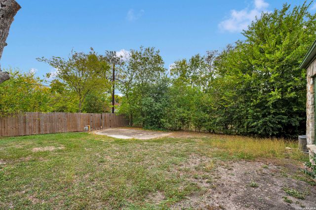 438 Vanderbilt, San Antonio, TX 78210