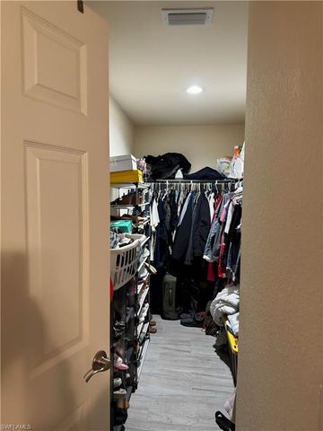 7081 Brazil CIR, Labelle, FL 33935