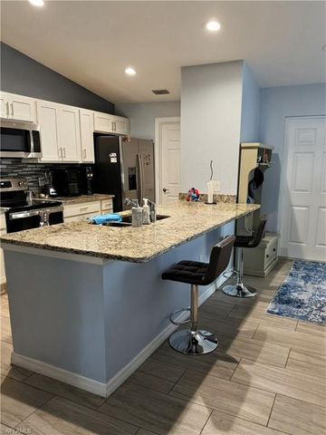 7081 Brazil CIR, Labelle, FL 33935