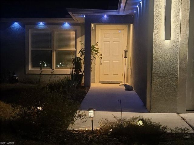 7081 Brazil CIR, Labelle, FL 33935