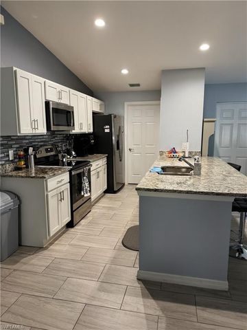 7081 Brazil CIR, Labelle, FL 33935