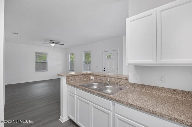3210 STUART Street, Jacksonville, FL 32209