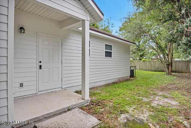 3210 STUART Street, Jacksonville, FL 32209