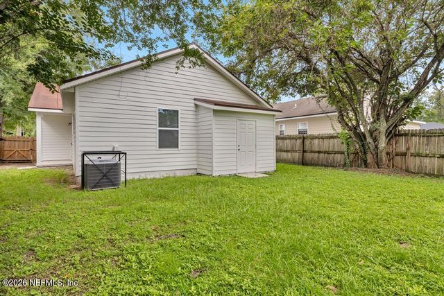 3210 STUART Street, Jacksonville, FL 32209