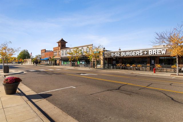 17437 Dulles Lane, Lakeville, MN 55044