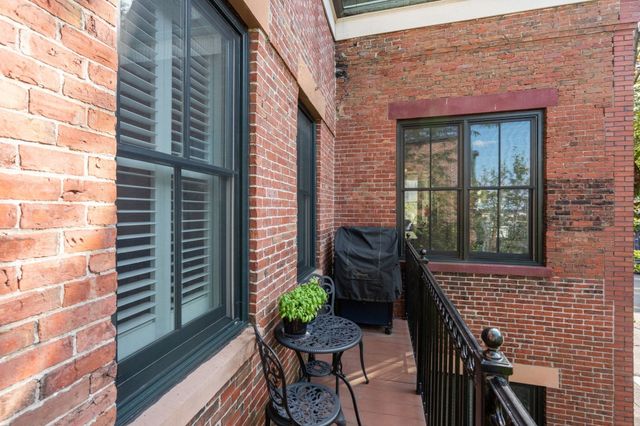 295 Bunker Hill St 2, Boston, MA 02129