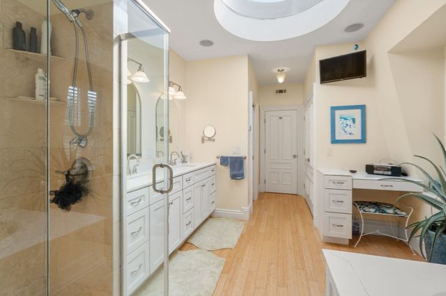 295 Bunker Hill St 2, Boston, MA 02129