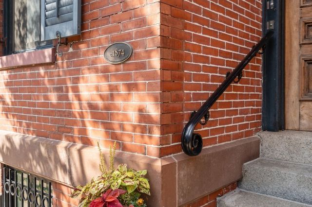 295 Bunker Hill St 2, Boston, MA 02129