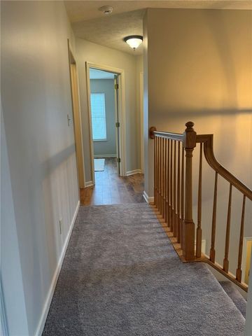 102 Sycamore Ln, N Franklin Twp, PA 15301