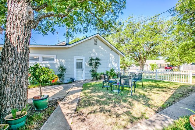 308 5th Street, Ballinger, TX 76821