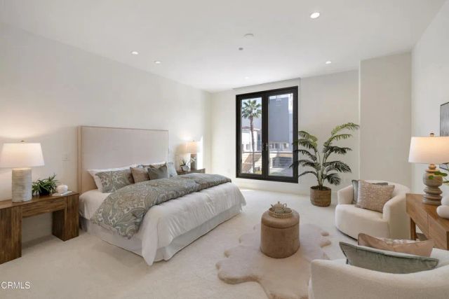 345 E Colorado Boulevard 302, Pasadena, CA 91101