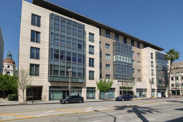 345 E Colorado Boulevard 302, Pasadena, CA 91101