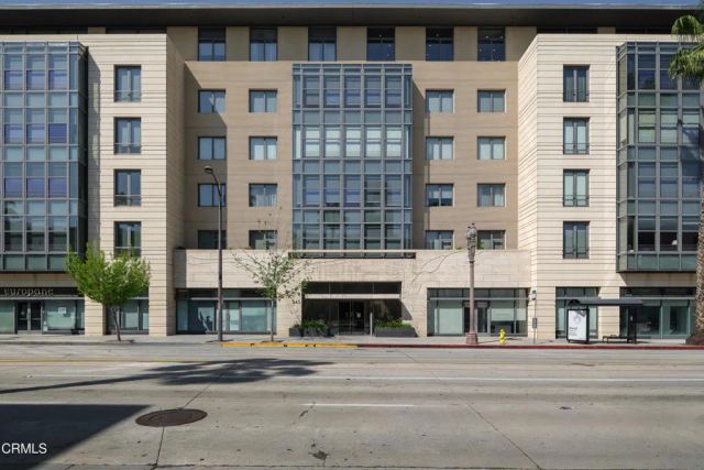345 E Colorado Boulevard 302, Pasadena, CA 91101