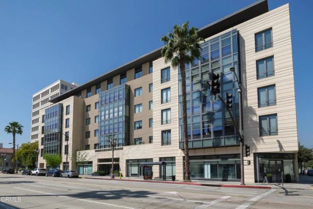 345 E Colorado Boulevard 302, Pasadena, CA 91101