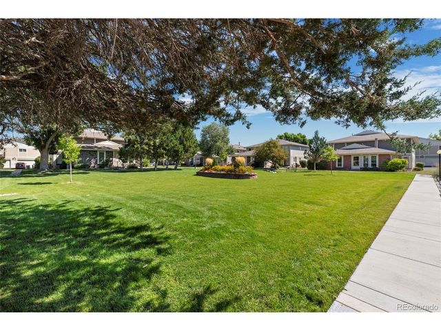 1250 S Monaco Pkwy 50, Denver, CO 80224