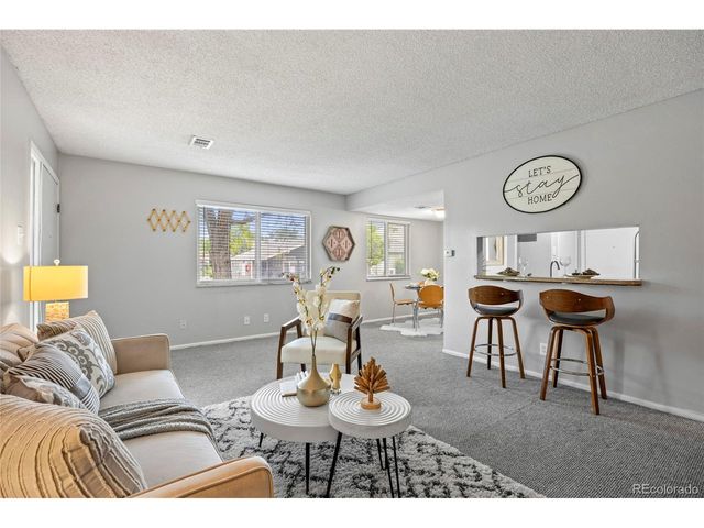 1250 S Monaco Pkwy 50, Denver, CO 80224