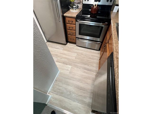 1250 S Monaco Pkwy 50, Denver, CO 80224