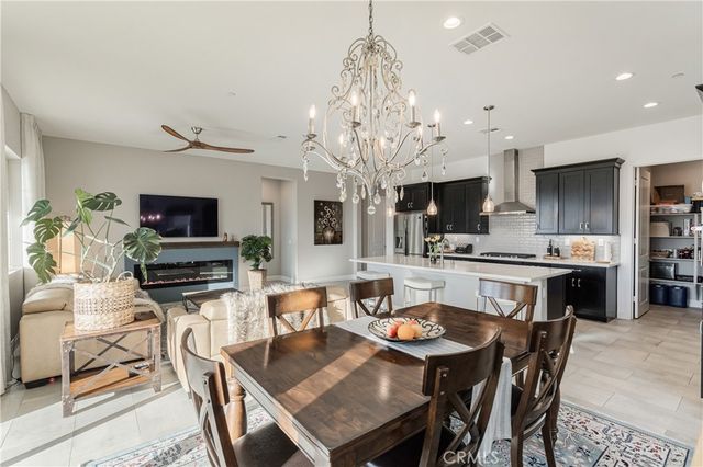 24159 Evesong, Corona, CA 92883