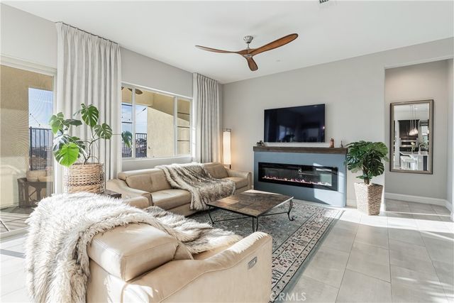 24159 Evesong, Corona, CA 92883