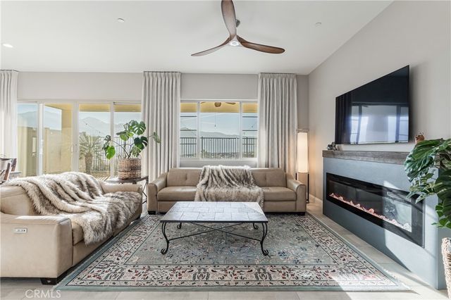 24159 Evesong, Corona, CA 92883