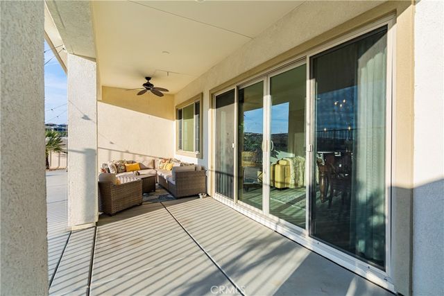 24159 Evesong, Corona, CA 92883