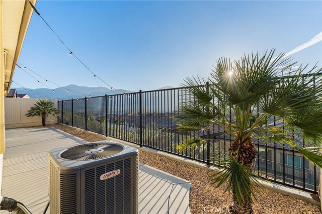 24159 Evesong, Corona, CA 92883
