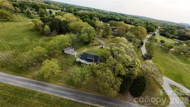 104 Ware Loop Drive, Kings Mountain, NC 28086