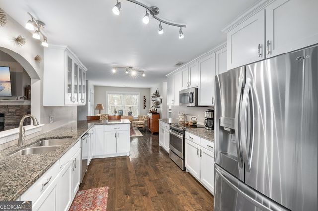 393 Linwood Drive, Demorest, GA 30535