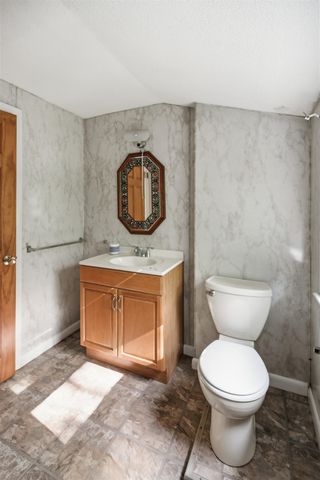 7 Fran Avenue, Plaistow, NH 03865