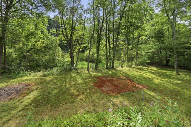 7 Fran Avenue, Plaistow, NH 03865
