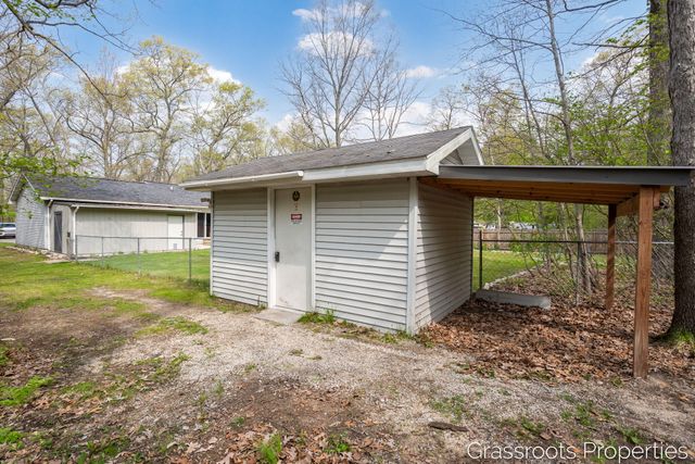 11706 S US 31, Montague Twp, MI 49437