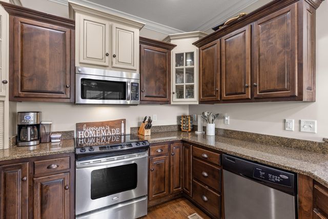 215 Vineyard Boulevard, Ringgold, GA 30736