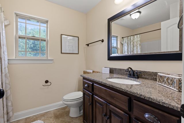 215 Vineyard Boulevard, Ringgold, GA 30736