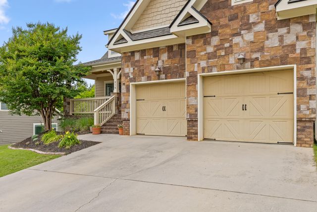 215 Vineyard Boulevard, Ringgold, GA 30736
