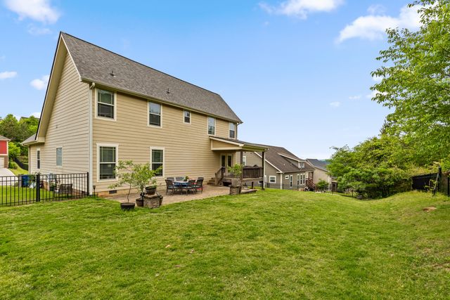 215 Vineyard Boulevard, Ringgold, GA 30736