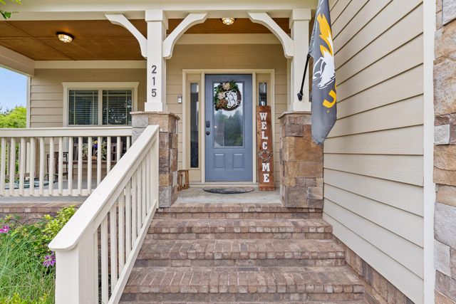 215 Vineyard Boulevard, Ringgold, GA 30736