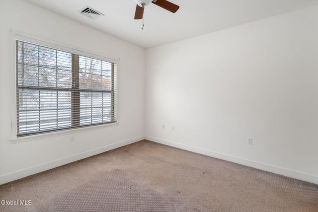 73 Saratoga Road APT 15, Glenville, NY 12302